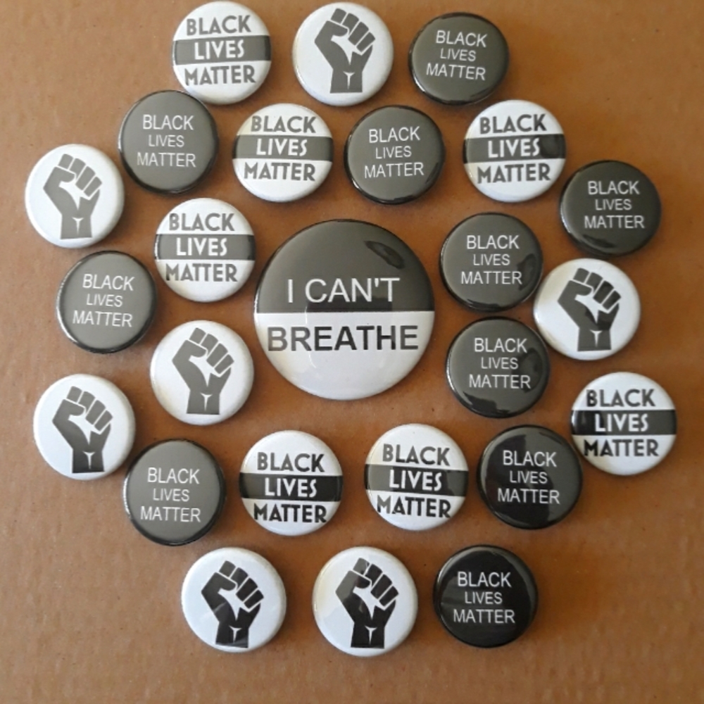 (New) Pinback Buttons (CLOSE OUT SALE)